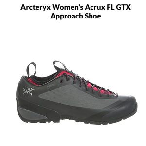 Arc’teryx Approach Shoe